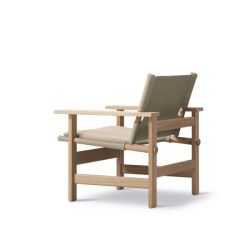 THE CANVAS CHAIR